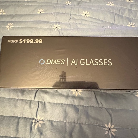 Factory sealed in box 
DMES AI SMART SUNGLASSES
MSRP  $200 - Picture 10 of 11